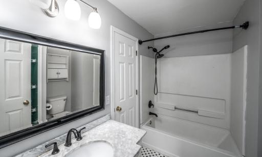 15717 Fjord Ave Apple Valley-large-018-008-Primary Bath-1500x906-72dpi.jpg