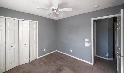 15717 Fjord Ave Apple Valley-large-023-010-Bedroom 3-1500x888-72dpi.jpg