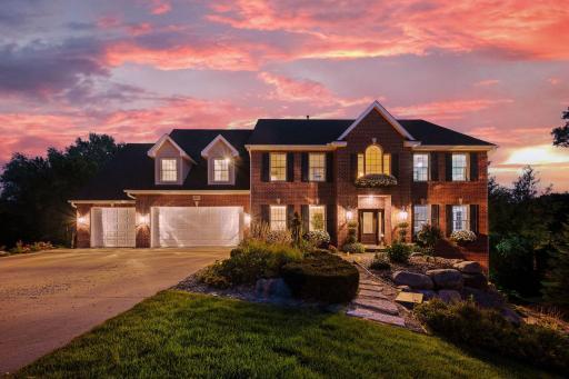 2012 Pine Ridge Drive, West Saint Paul, MN 55118