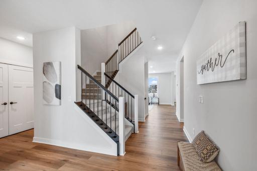 10261 Shadyview Lane N, Maple Grove, MN 55311