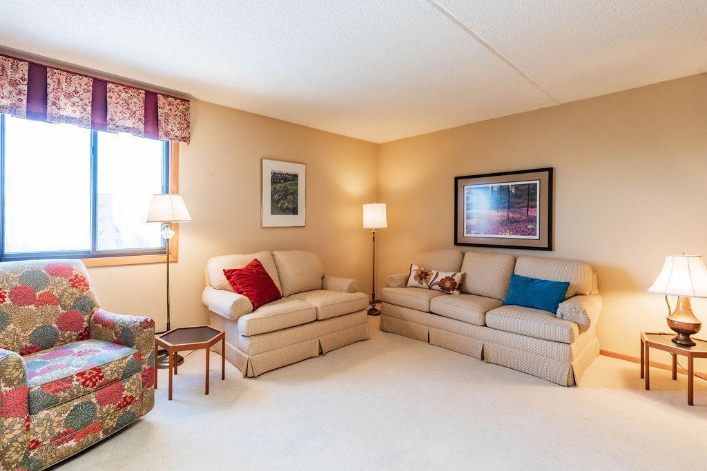 2nd Bedroom or Sitting Room