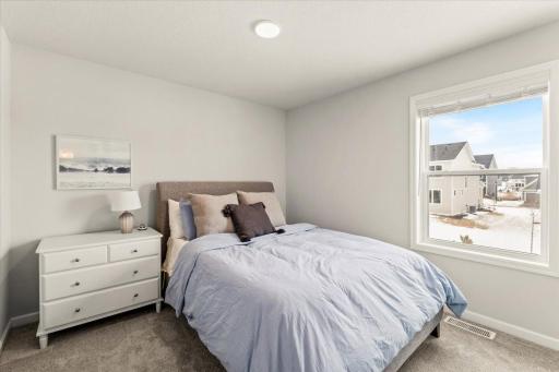 5121 Coronado Drive, Woodbury, MN 55129