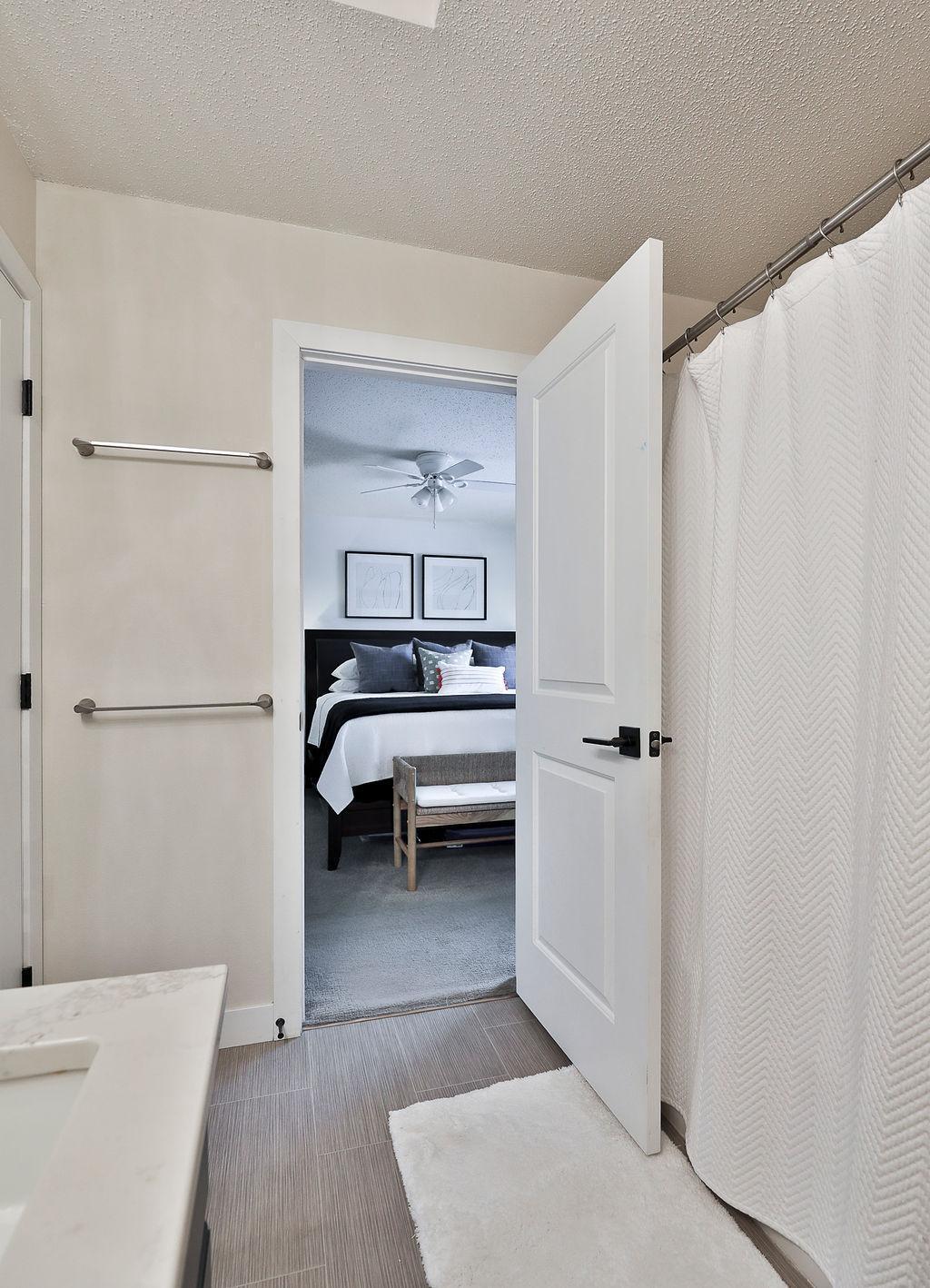 Upper level bathroom