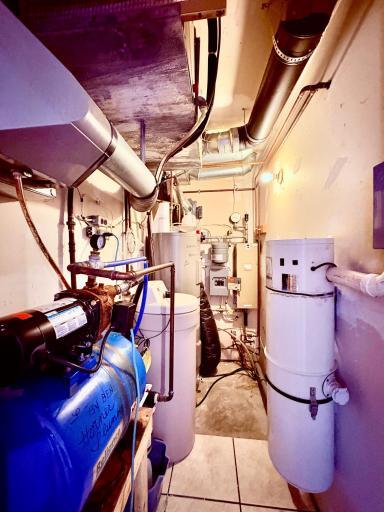 Utility room- many updates + central vacuum