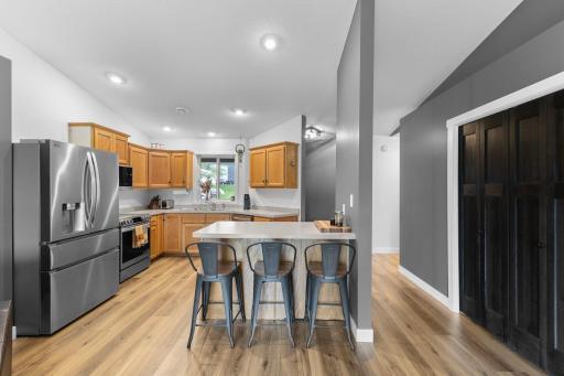 611 Danielson Court, Maple Lake, MN 55358