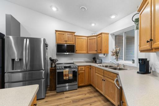 611 Danielson Court, Maple Lake, MN 55358