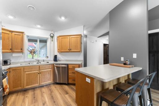611 Danielson Court, Maple Lake, MN 55358