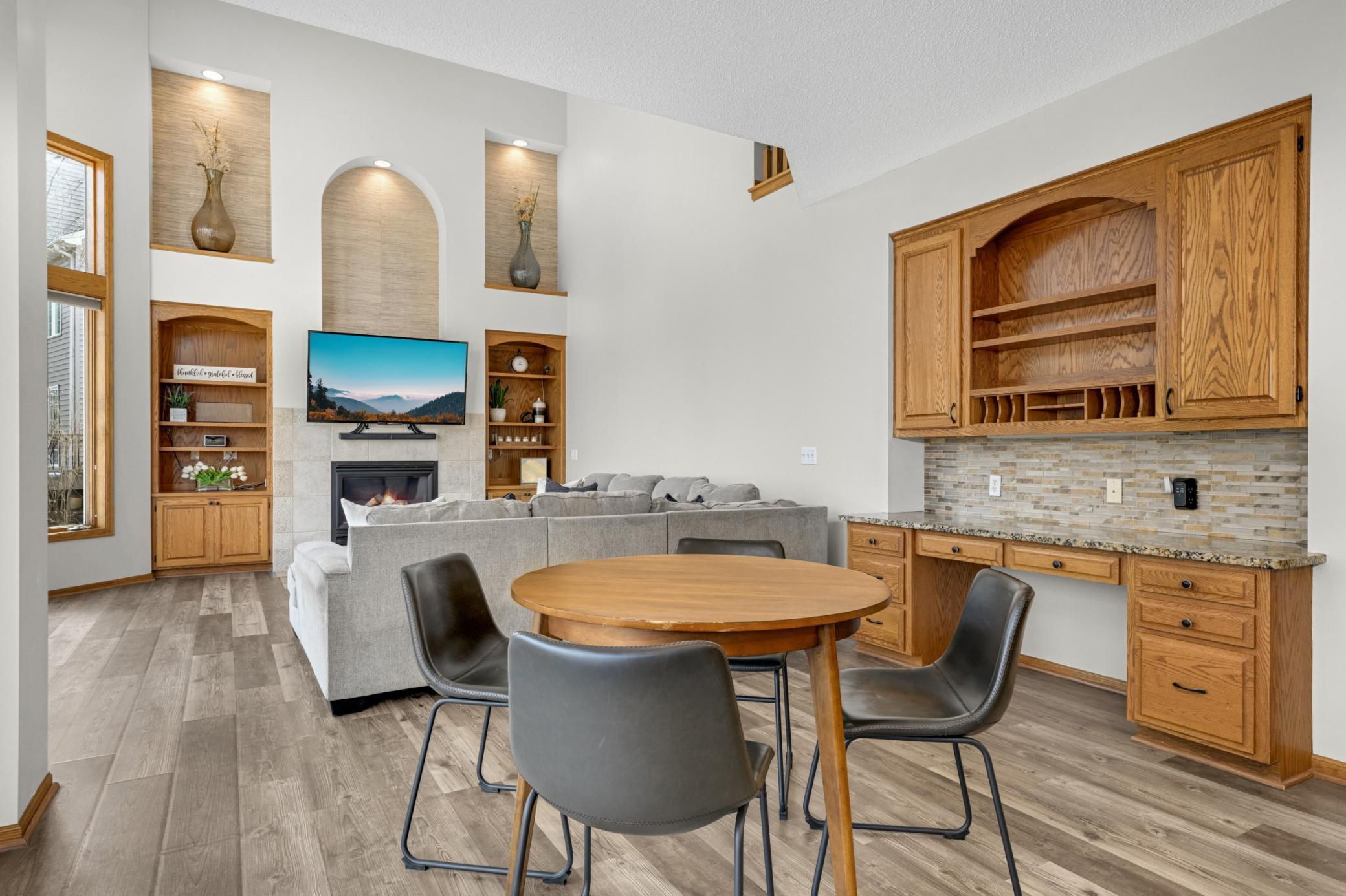 Informal dining/kitchen