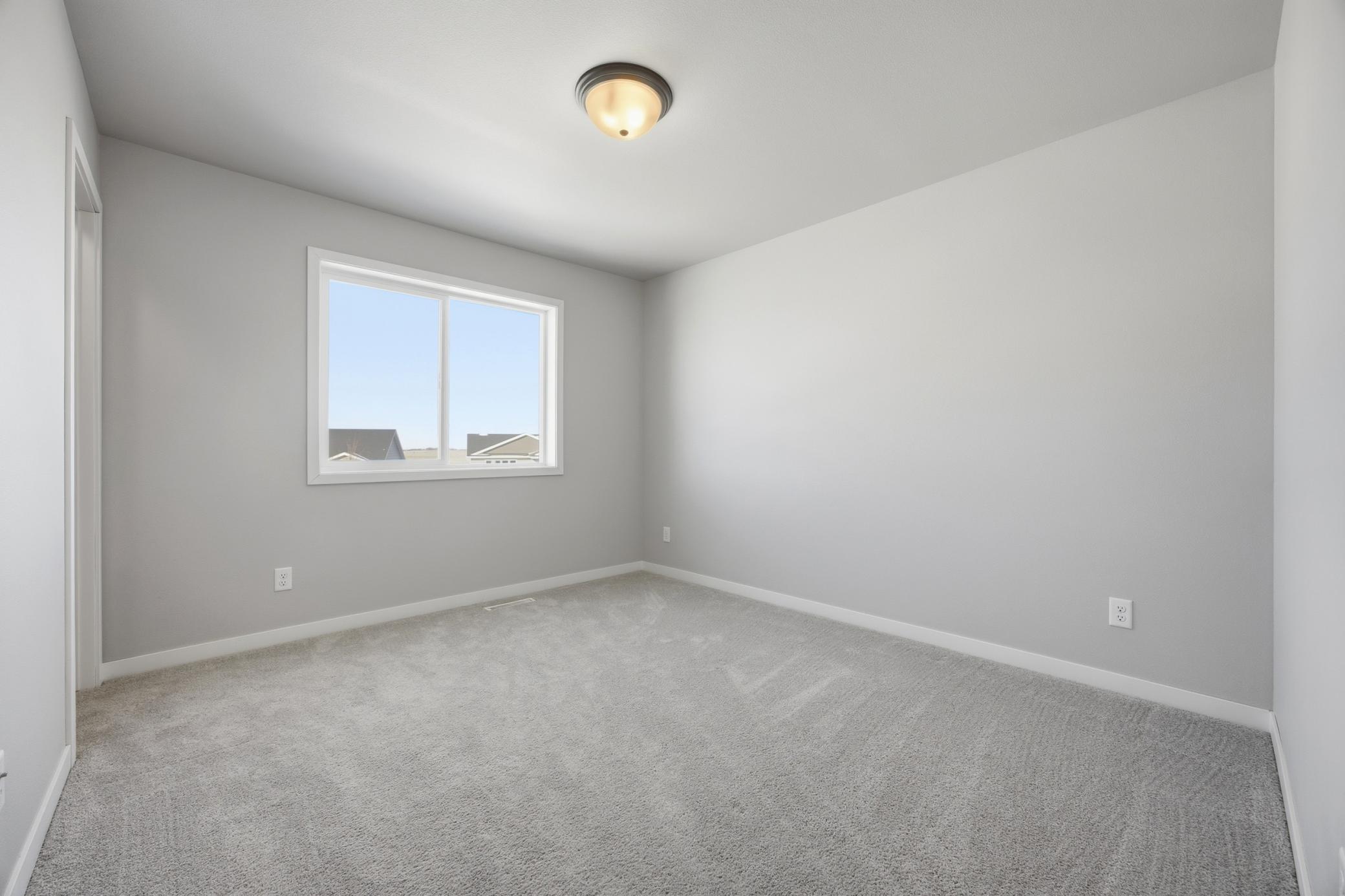 Upstairs Bedroom #2