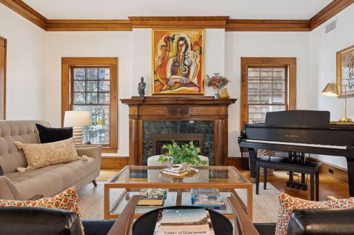Spacious grand family room off the grand entrance.