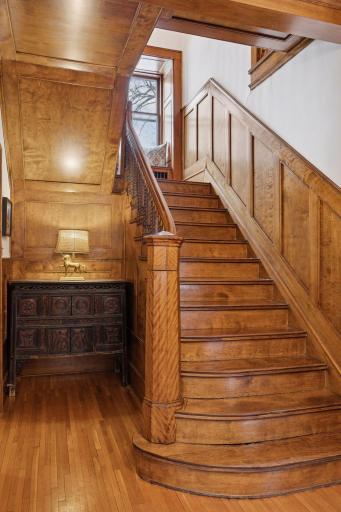 Beautiful wood work and full of charm, this grand staircase will be picturesque for all those holiday photos