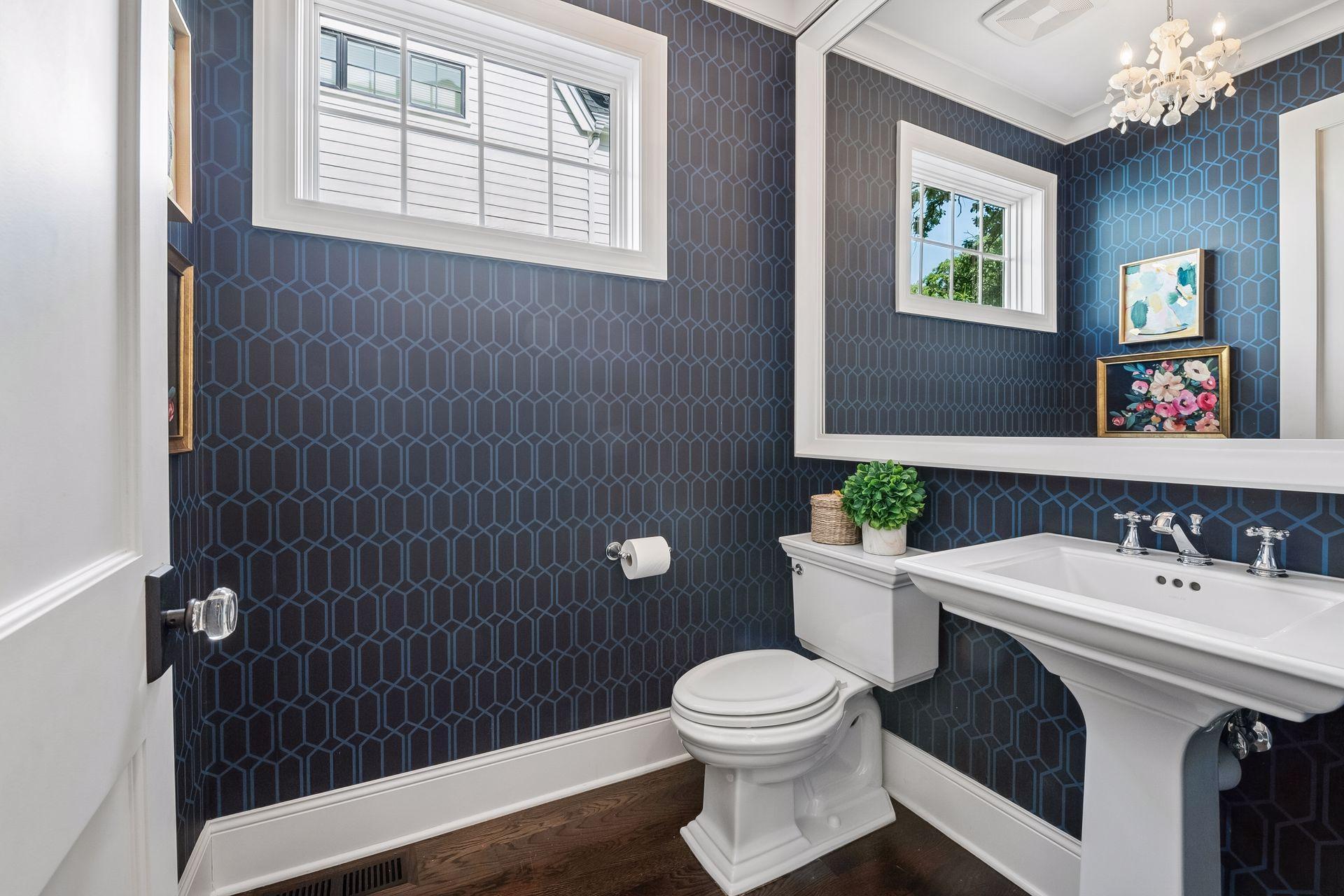 1/2 bath