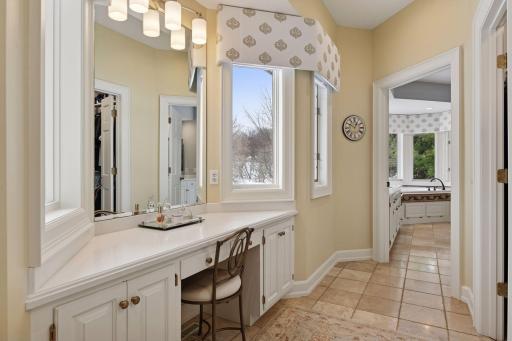 675 Navajo Road W, Hamel, MN 55340