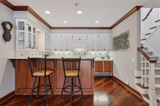 675 Navajo Road W, Hamel, MN 55340