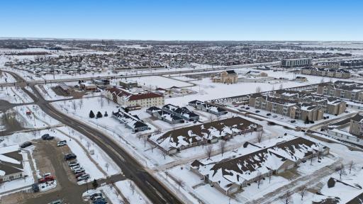 4646 44th Avenue S, B, Fargo, ND 58104
