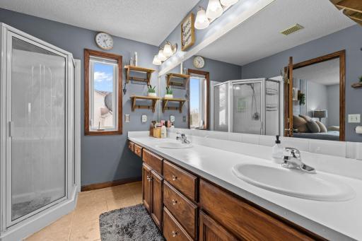 13.1 Owners bath .jpg