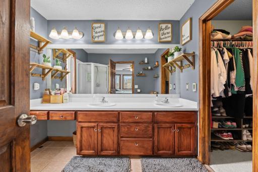 14 Another Owners Bath Picture.jpg