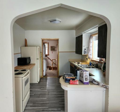 Kitchen from Dining.jpg