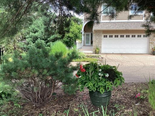 1800 Commerce Boulevard, Mound, MN 55364
