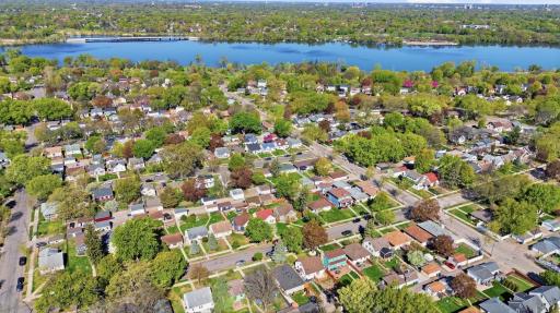 Situated in a friendly neighborhood just a moment's walk from Lake Nokomis, parks, walking paths, and quick access to Hwy 62 for an easy commute.