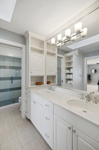 1790 Shadywood Road, Wayzata, MN 55391