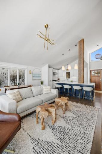 1790 Shadywood Road, Wayzata, MN 55391