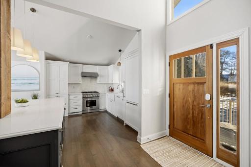 1790 Shadywood Road, Wayzata, MN 55391