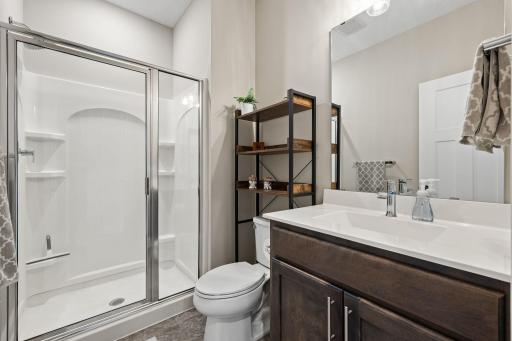 Main level 3/4 bath