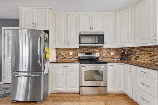 14159 Summit Lane, Waseca, MN 56093