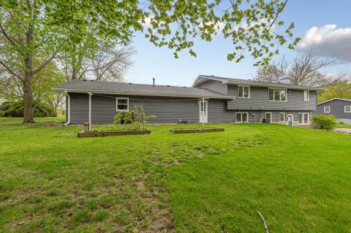 14159 Summit Lane, Waseca, MN 56093
