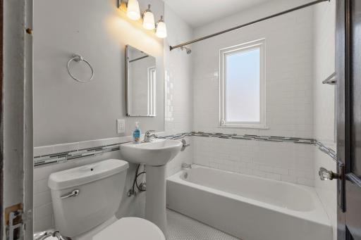 1630 Hague Avenue, Saint Paul, MN 55104