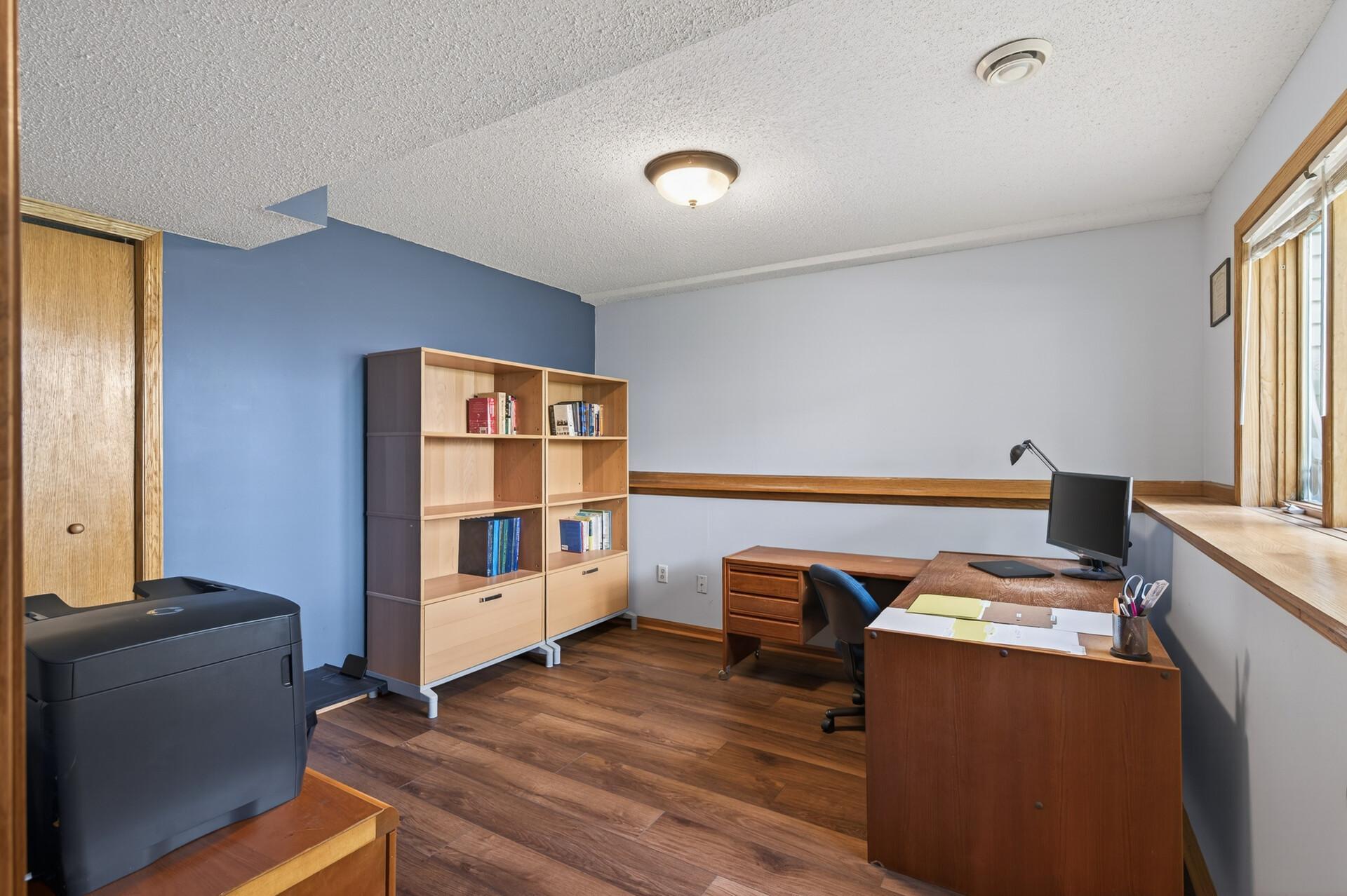 Spacious 4th bedroom used as an office