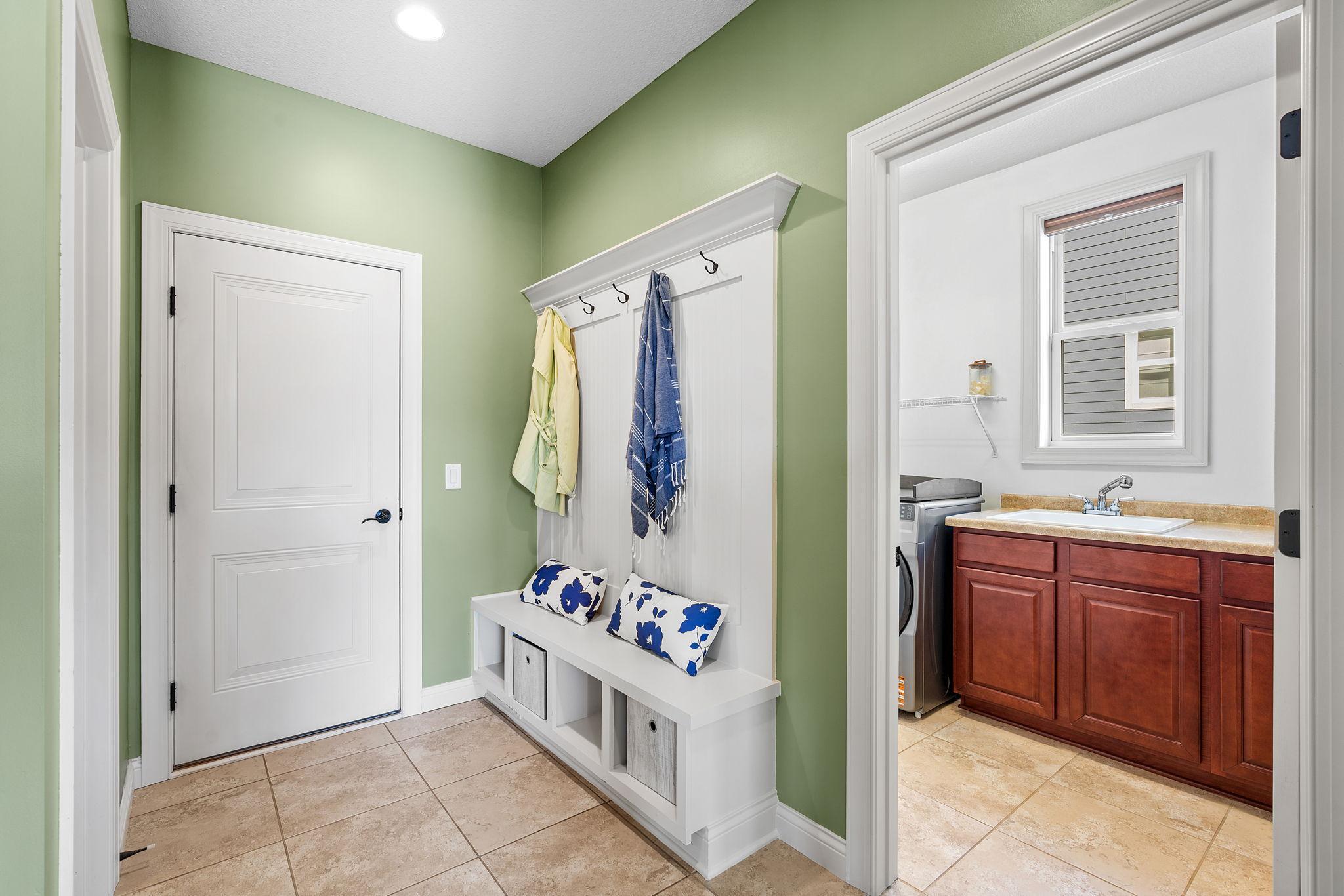 69-web-or-mls-14905 59th Ave N-69.jpg