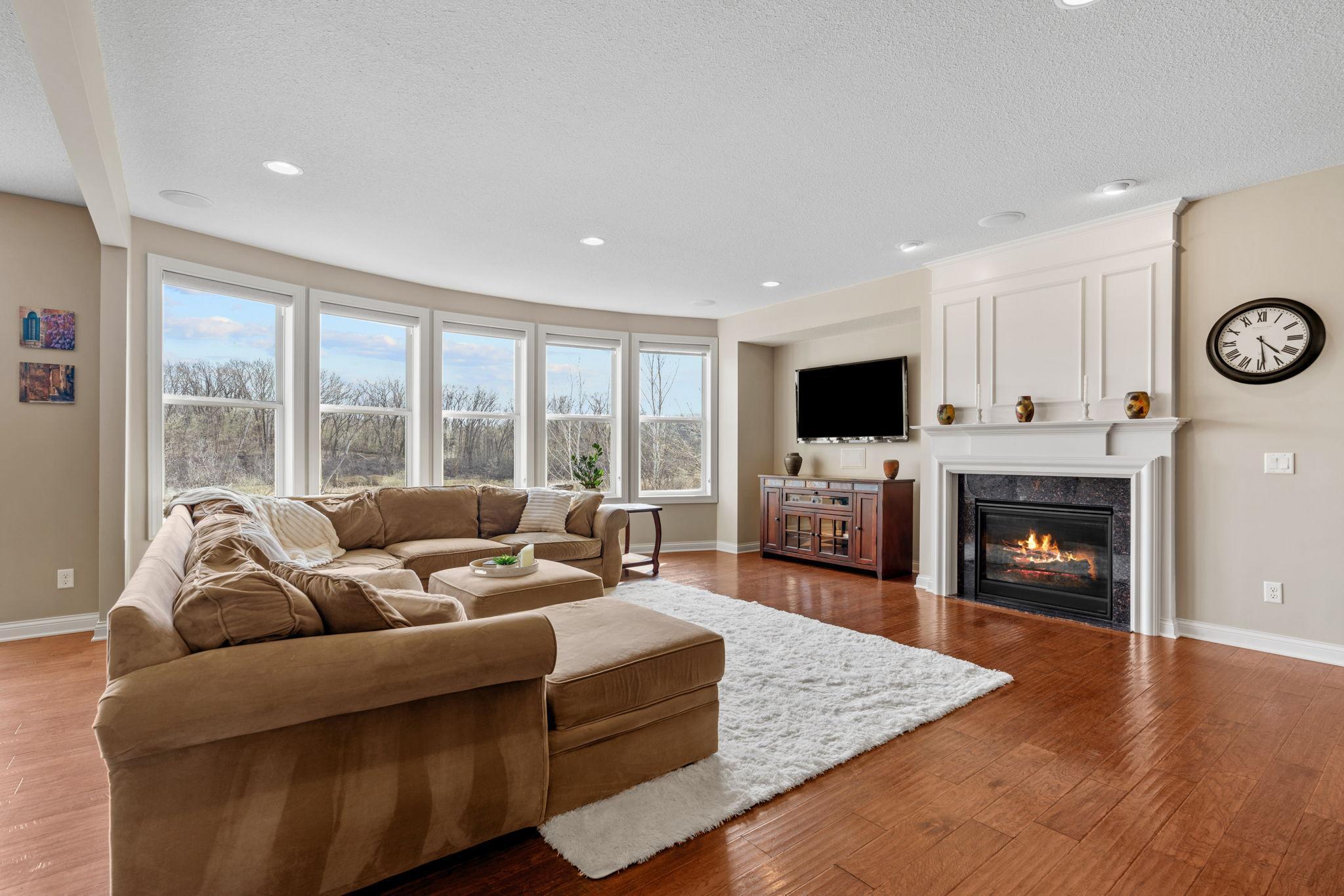 50-web-or-mls-14905 59th Ave N-50.jpg