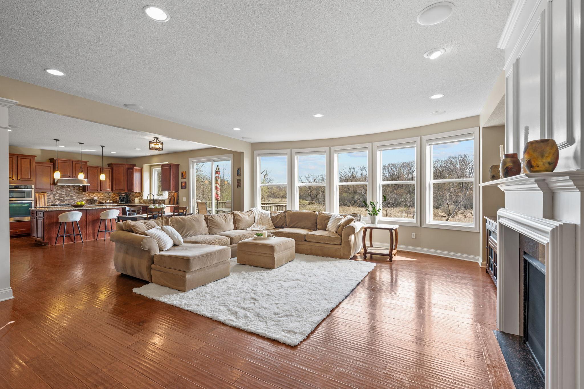 48-web-or-mls-14905 59th Ave N-48.jpg