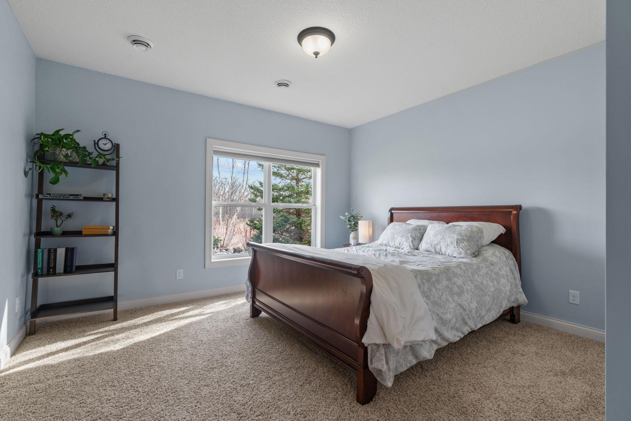 113-web-or-mls-14905 59th Ave N-113.jpg