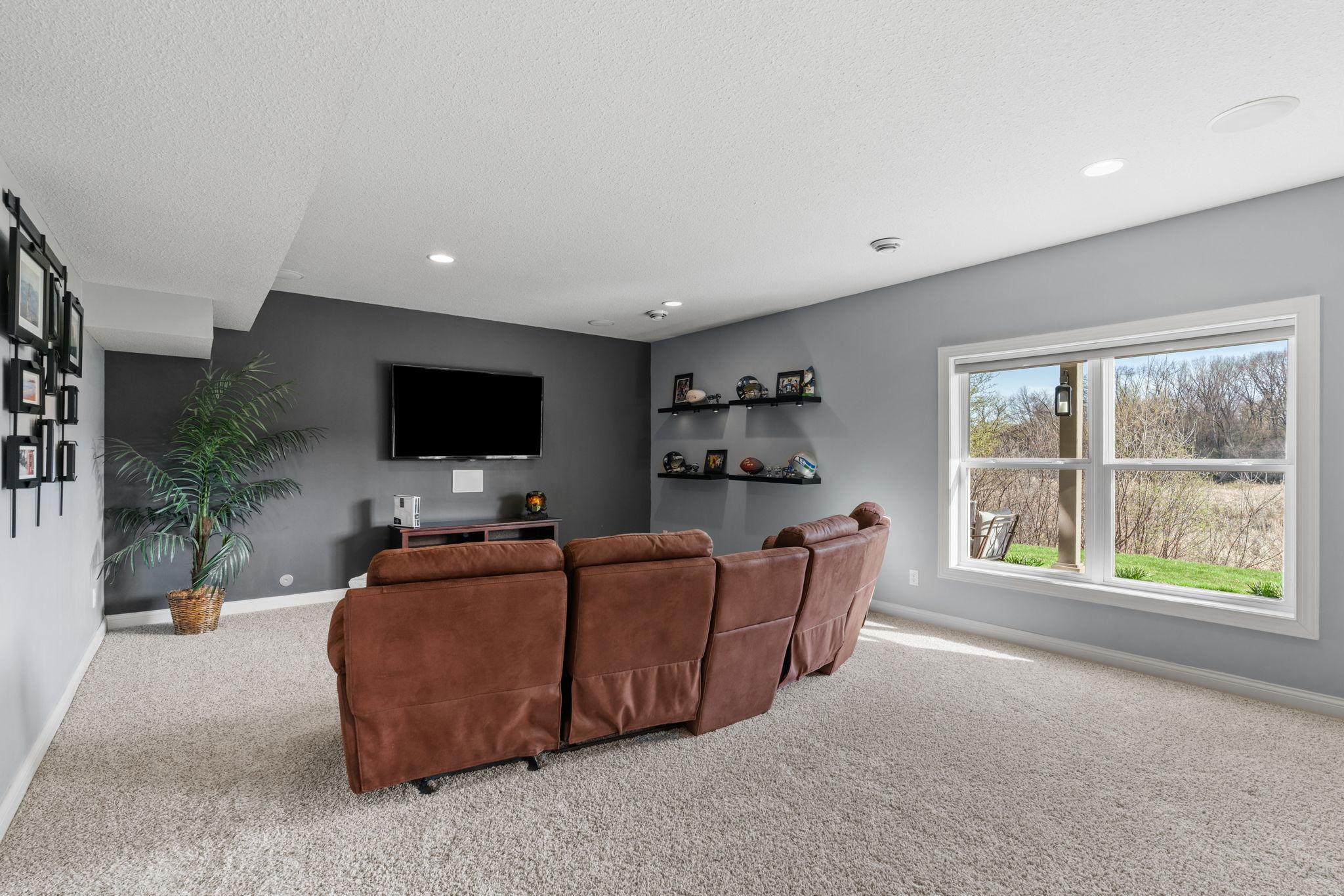 108-web-or-mls-14905 59th Ave N-108.jpg