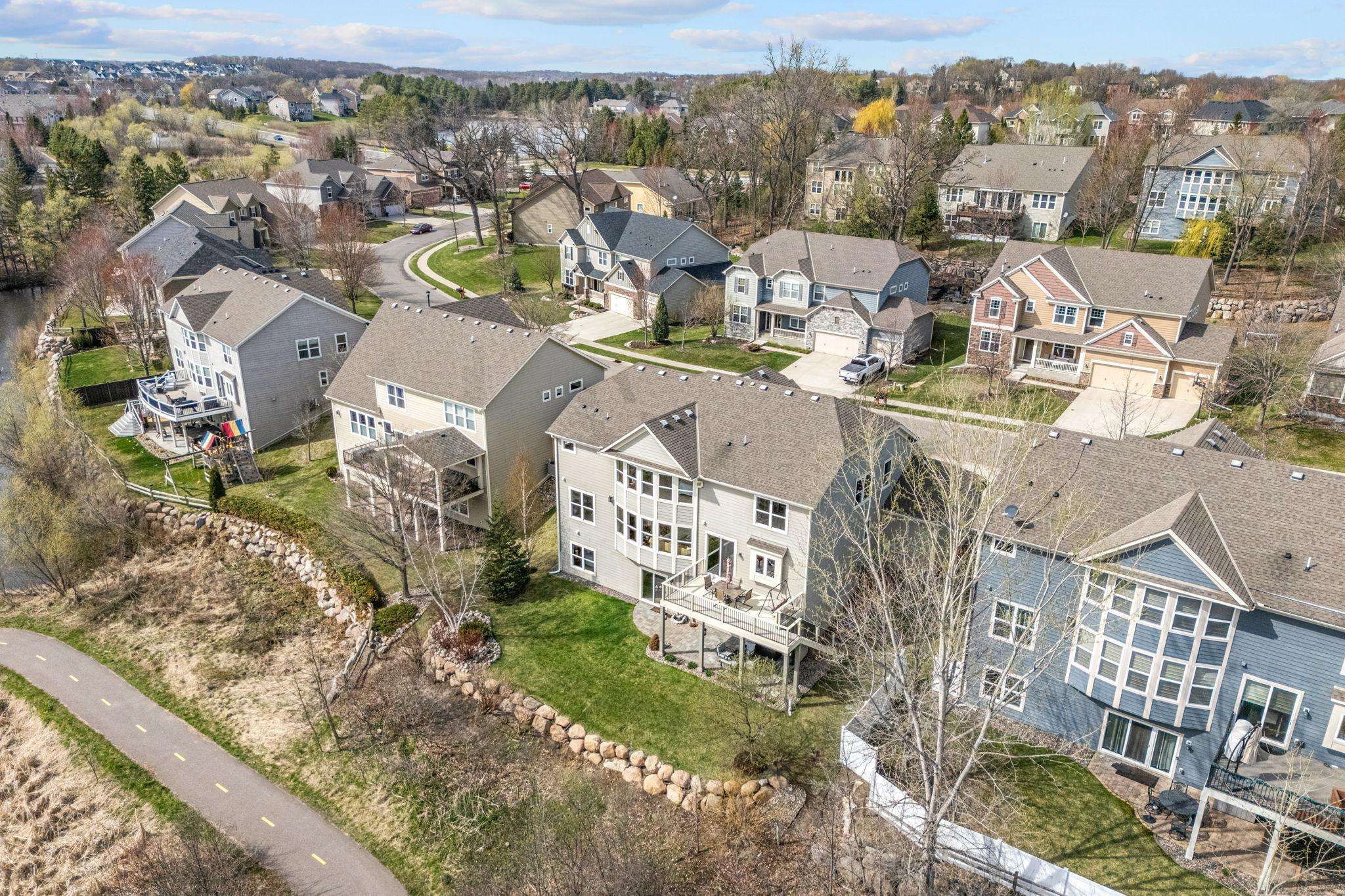 3-web-or-mls-14905 59th Ave N-32.jpg