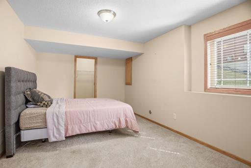 9971 Colorado Lane N, Minneapolis, MN 55445