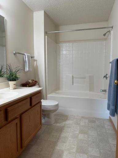 610 Whiskey Road NW, 311, Isanti, MN 55040