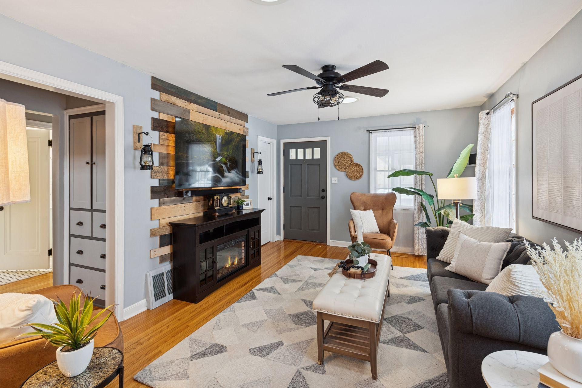 200 East 2nd Street - Spacecrafting - 0006.jpg