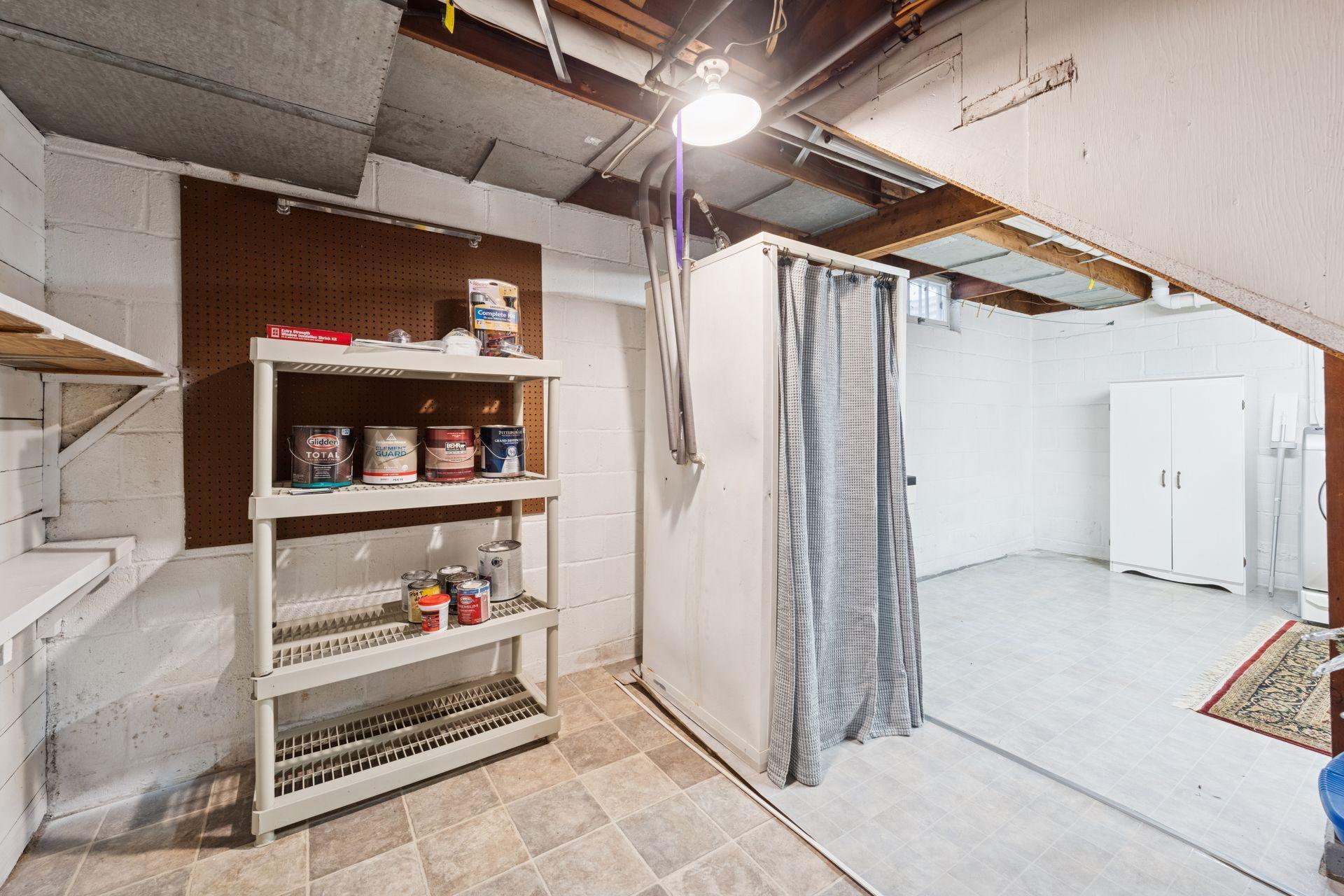 200 East 2nd Street - Spacecrafting - 0031.jpg