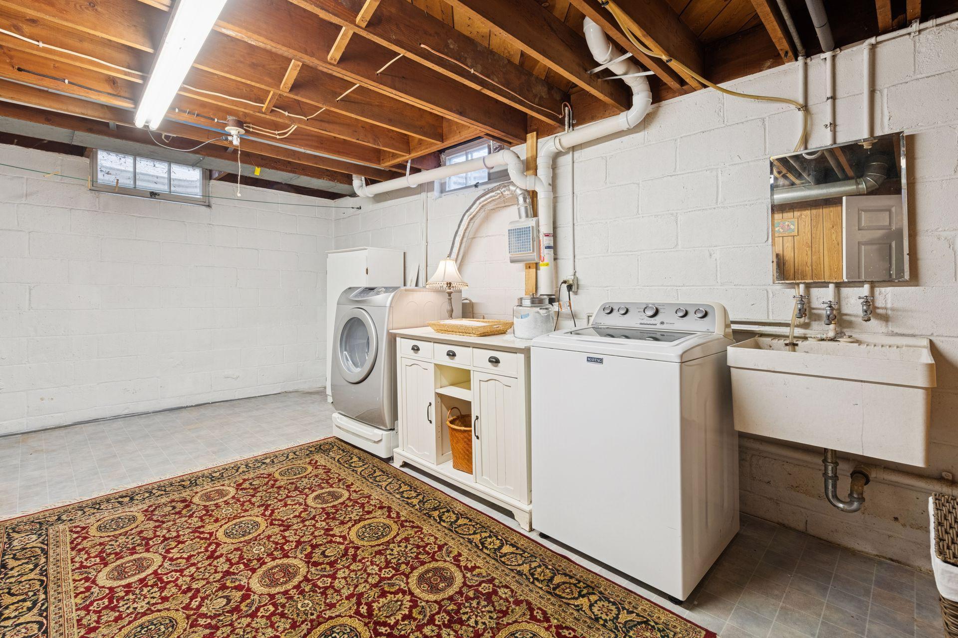 200 East 2nd Street - Spacecrafting - 0030.jpg