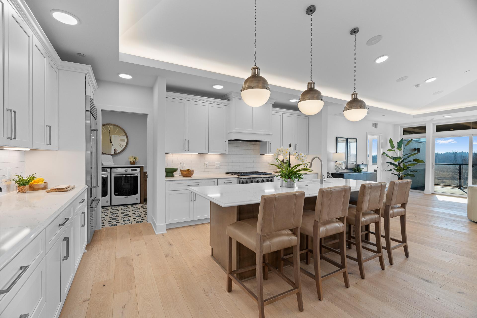 1 Hill Farm Rd #300, North Oaks MN