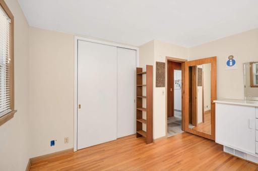 576 Lexington Parkway S, Saint Paul, MN 55116