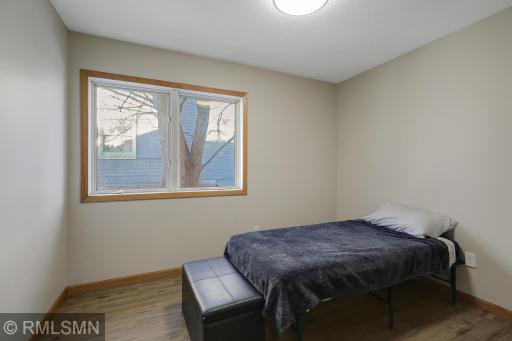 Second upper bedroom