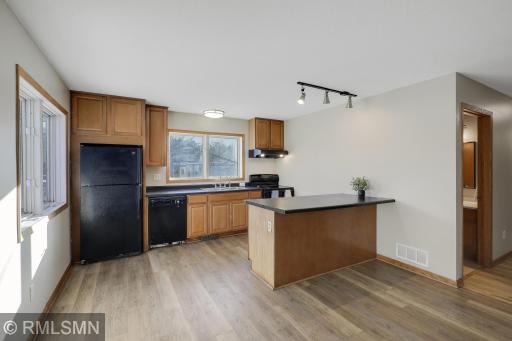 Special kitchen with ample cabinetry