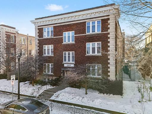 1920 3rd Avenue S, Minneapolis, MN 55404