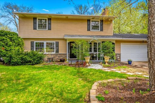 127 16th Avenue NW, New Brighton, MN 55112