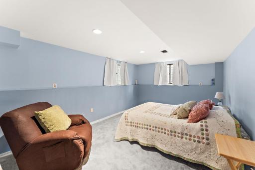 1126 Lincoln Avenue, Saint Paul Park, MN 55071